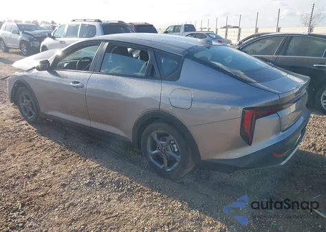 2025 Kia K4 Lxs из США, поврежденный, VIN 3KPFT4DE0SE196398